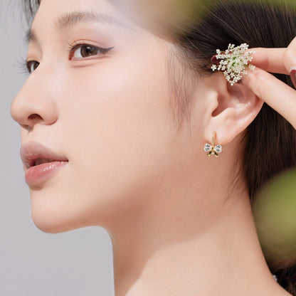 [Royal]Exquisite Earrings With Heart-Shaped Bow Design