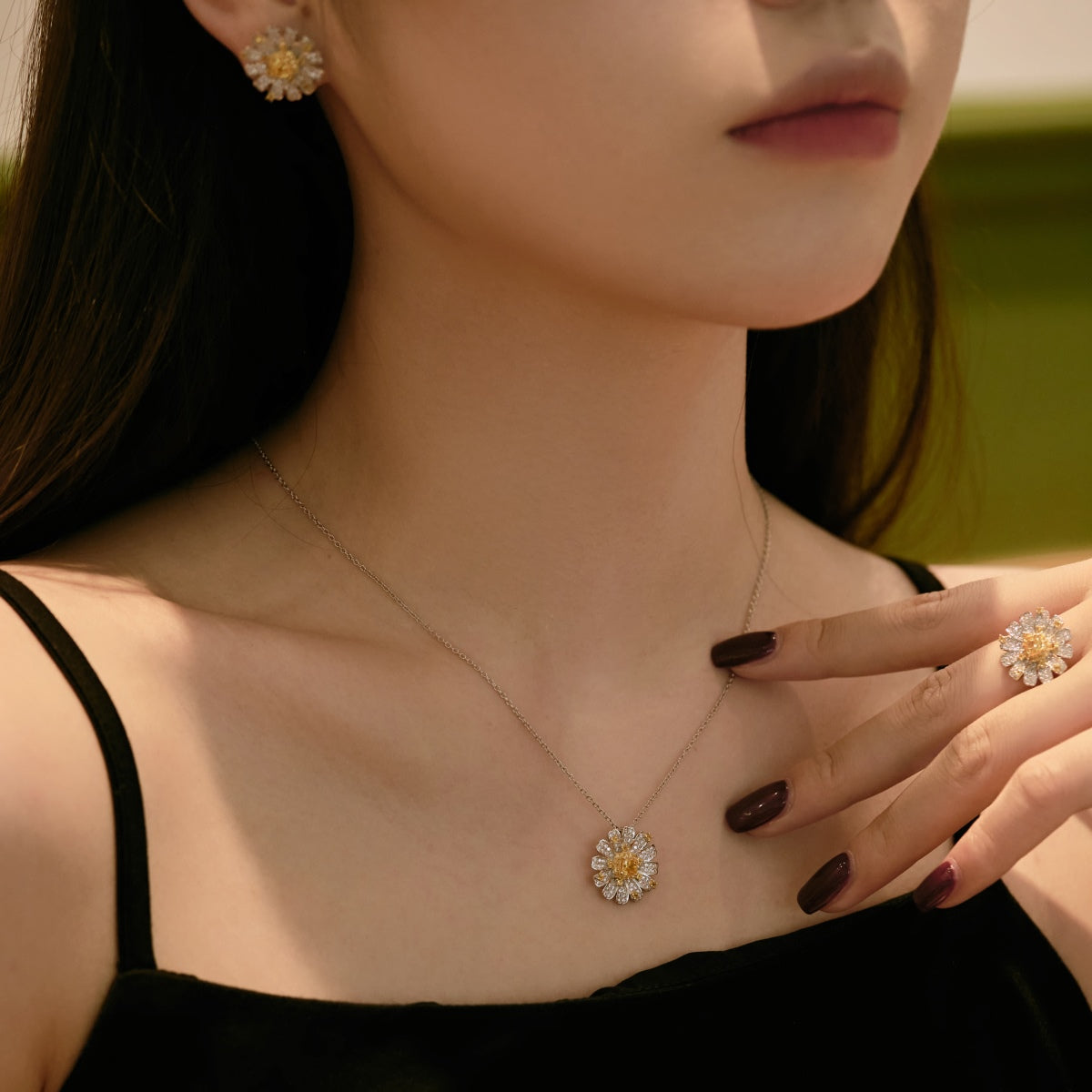 [Royal]Exquisite Daisy Necklace