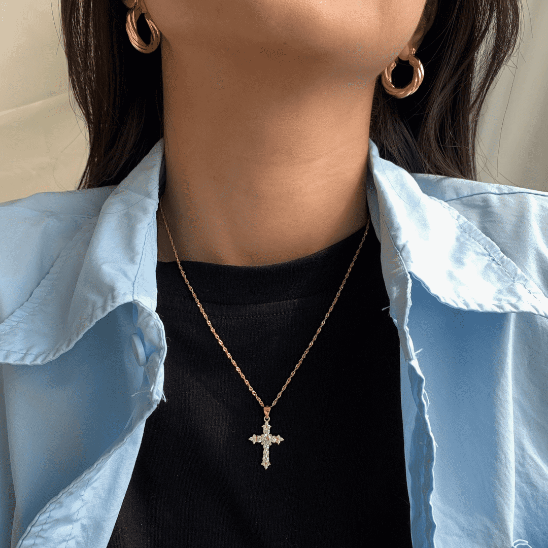 [Royal]Delicate Cross Shape Necklace