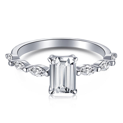 [Royal]1.0 Carat Dainty Resplendent Radiant Cut Daily Ring