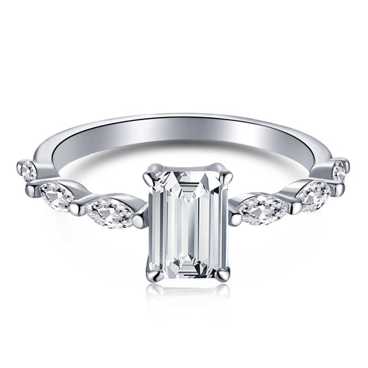 [Royal]1.0 Carat Dainty Resplendent Radiant Cut Daily Ring