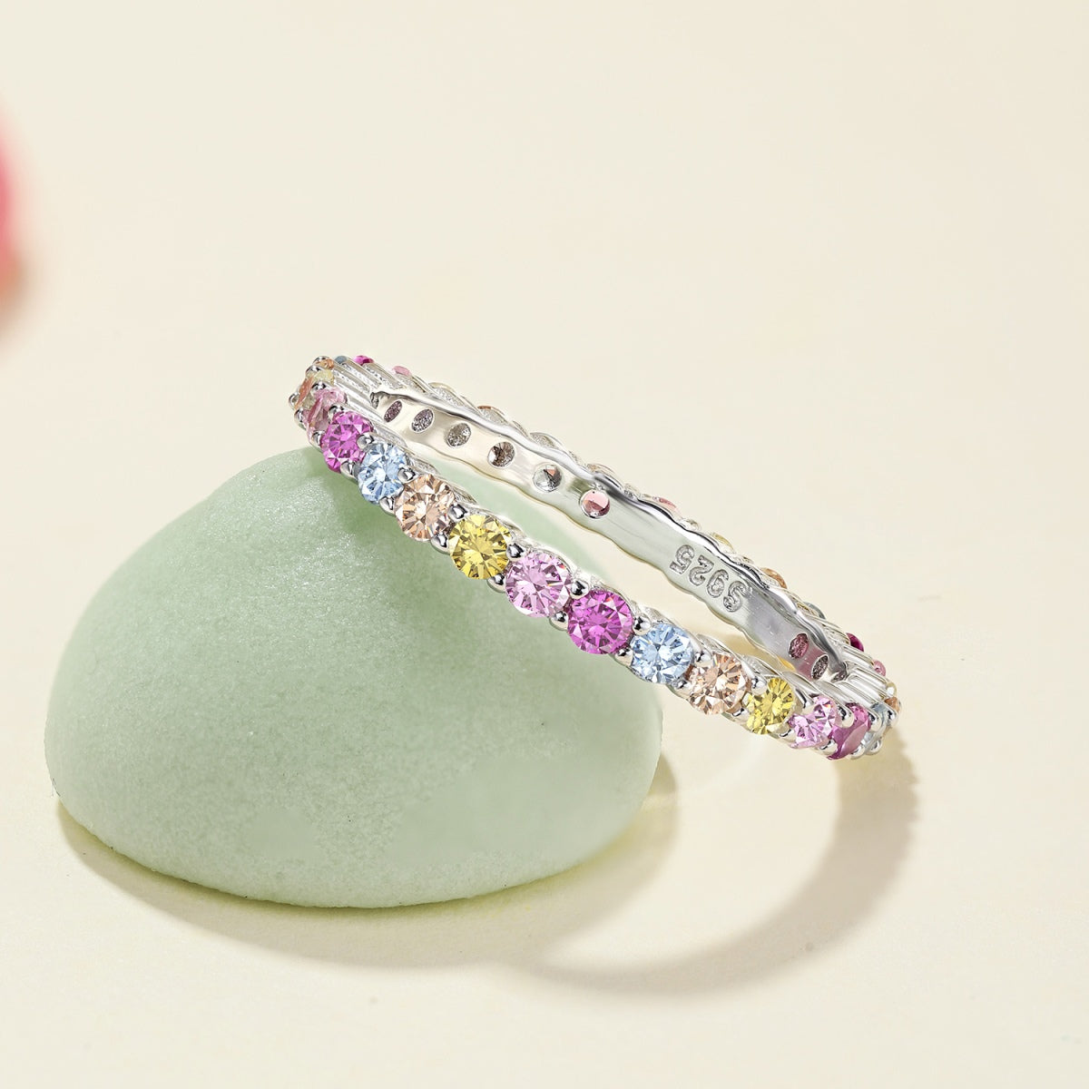 [Royal]Elegant Vivid Round Cut Daily Ring