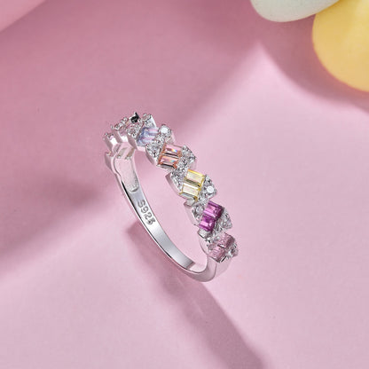 [Royal]Delicate Vibrant Emerald Cut Daily Ring