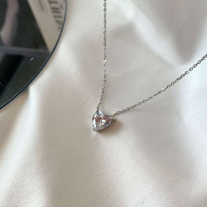 [Royal]Heart Shape Main Stone Pendant Collarbone Necklace