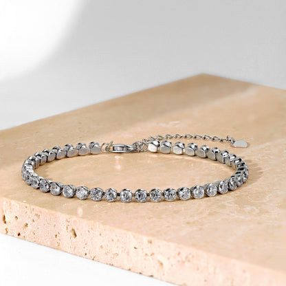 [Royal]Ornate  Sparkling Round Cut Daily Bracelet