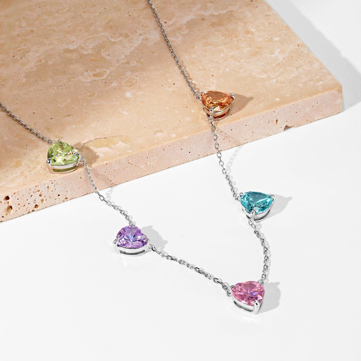 [Royal]Sparkling Colorful Heart Cut Necklace