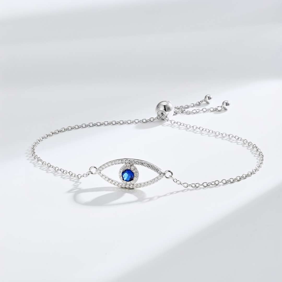 [Royal]Devil's Eye Hollow Design Bracelet