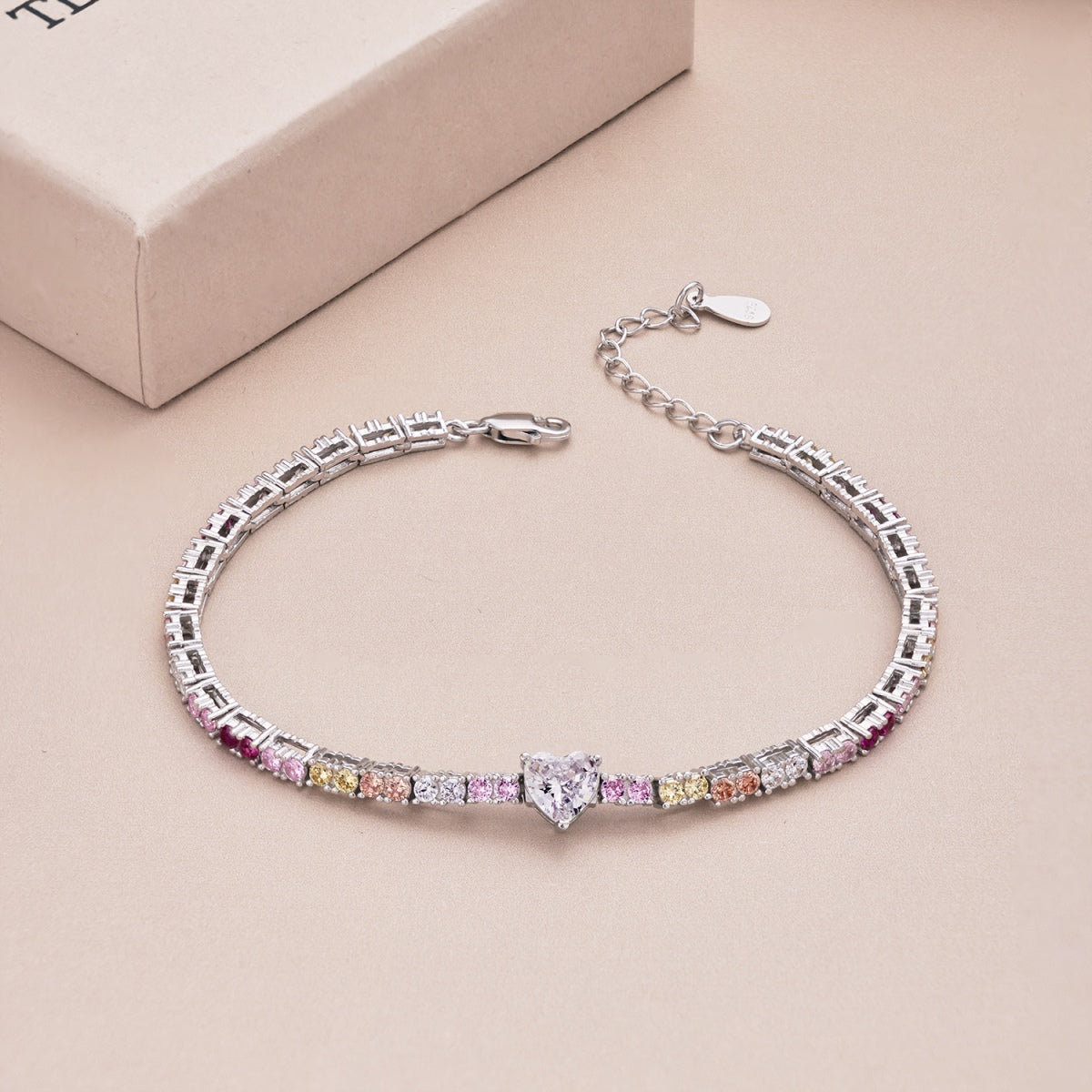 [Royal]Delicate Romantic Heart Shape Lover Bracelet