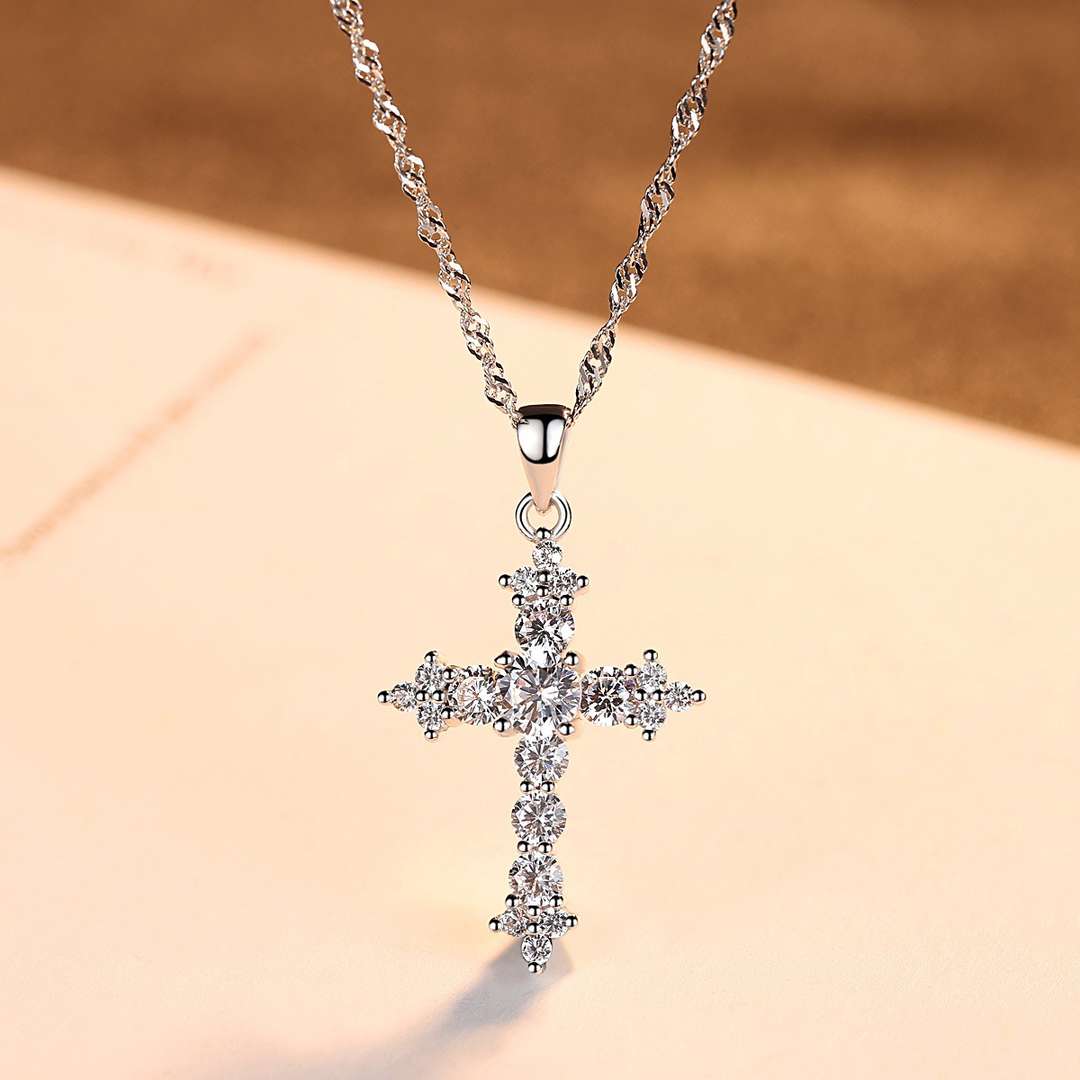 [Royal]Delicate Cross Shape Necklace