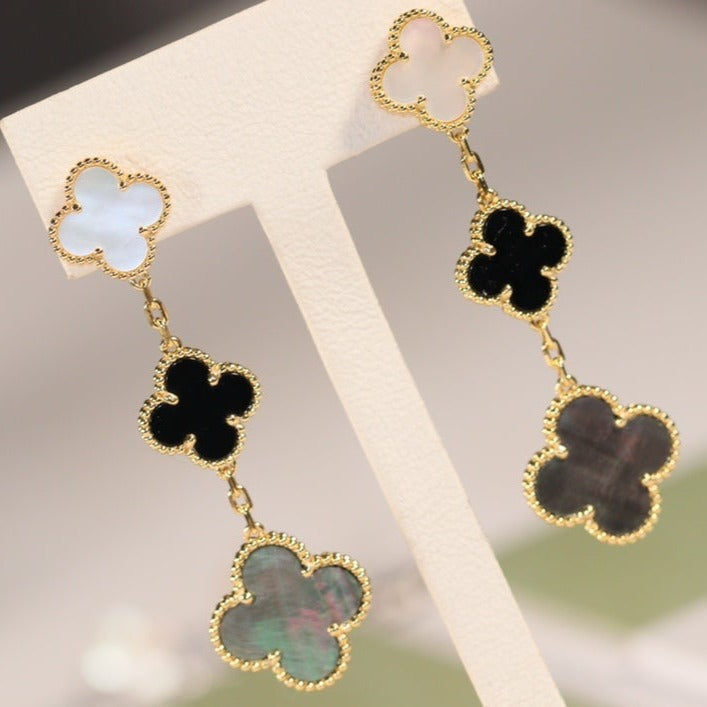 [Royal]CLOVER EARRINGS GOLD ONYX MOP 3 MOTIF