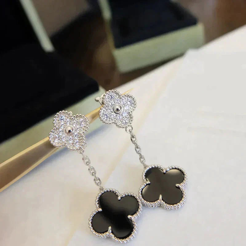 [Royal]CLOVER 2 MOTIFS  DIAMOND ONYX EARRINGS SILVER