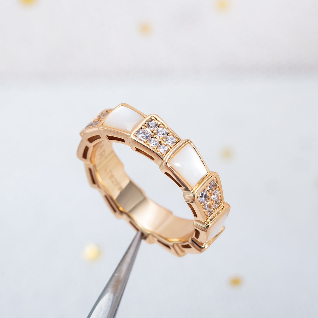 [Royal]SERPENTI RING PINK GOLD MOP DIAMOND PAVED 4MM