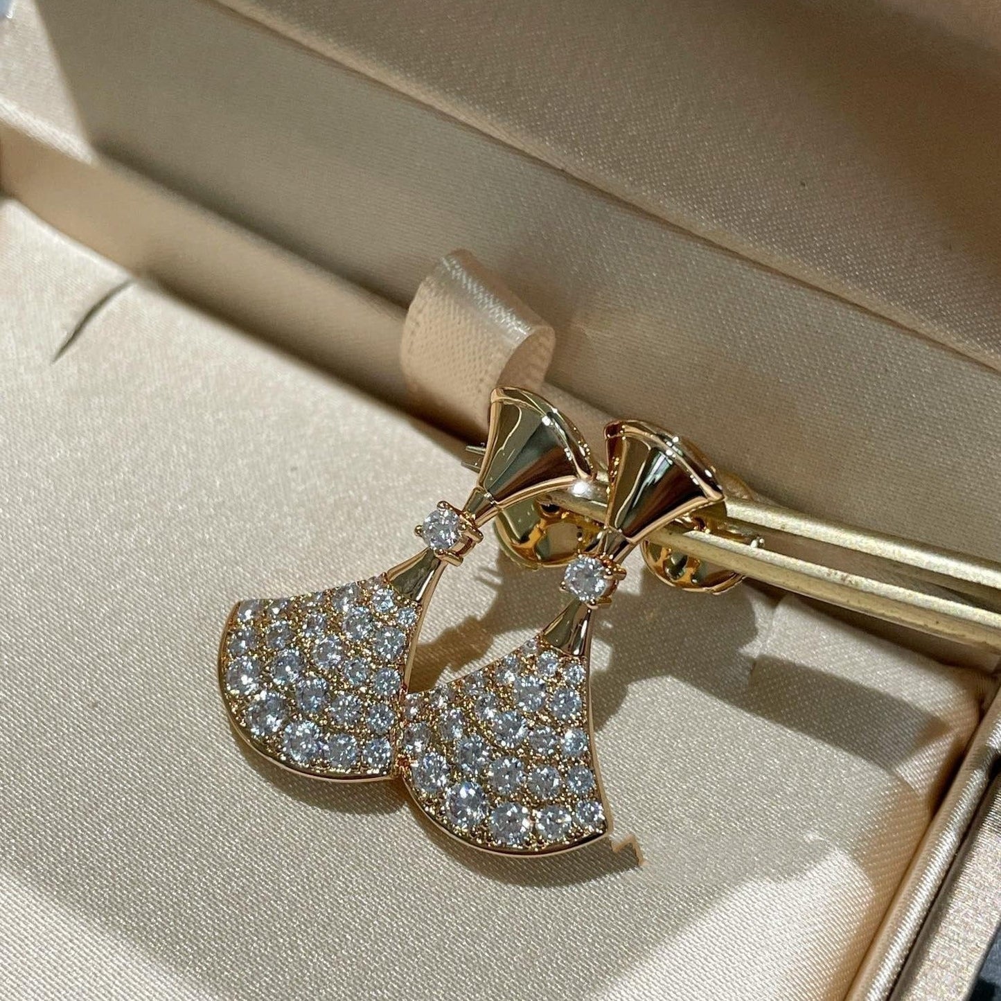 [Royal]DREAM EARRINGS DIAMOND