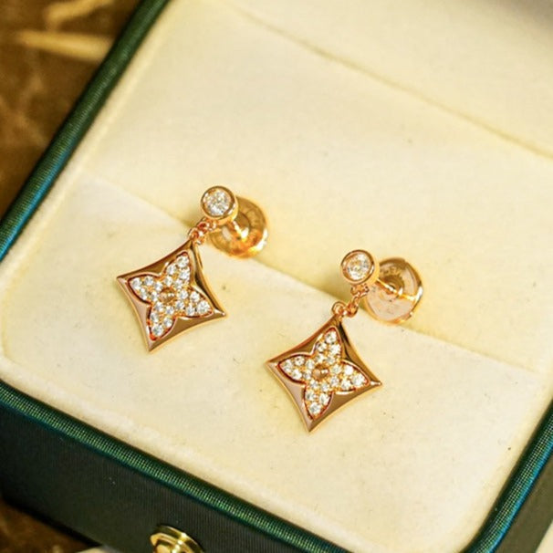 [Royal]STAR DIAMONDS EARRINGS GOLD