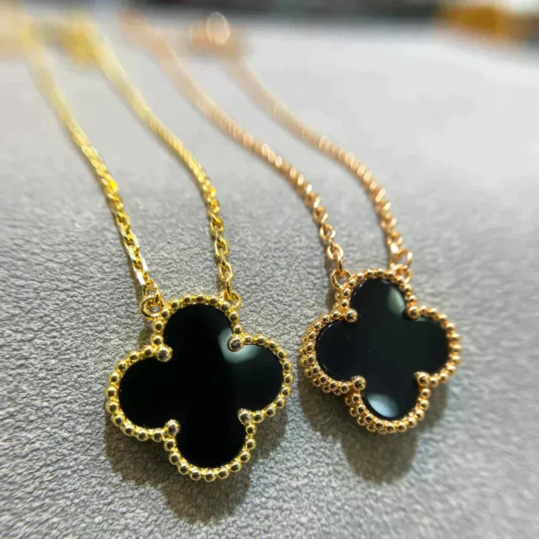 [Royal]CLOVER 15MM BLACK ONYX SINGLE FLOWER NECKLACE