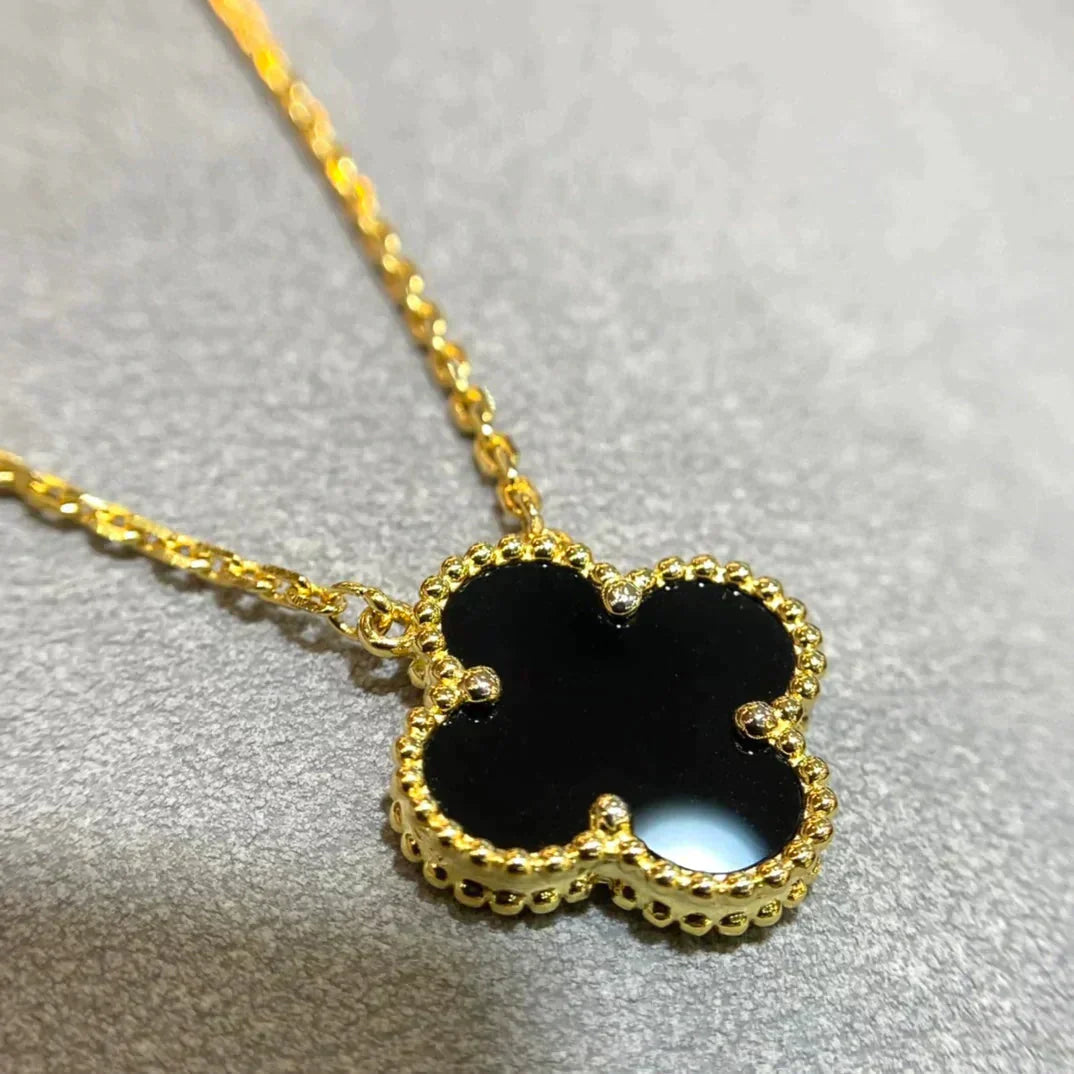 [Royal]CLOVER 15MM BLACK ONYX SINGLE FLOWER NECKLACE