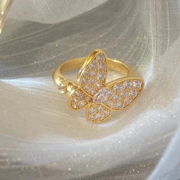 [Royal]BUTTERFLY DIAMOND RING