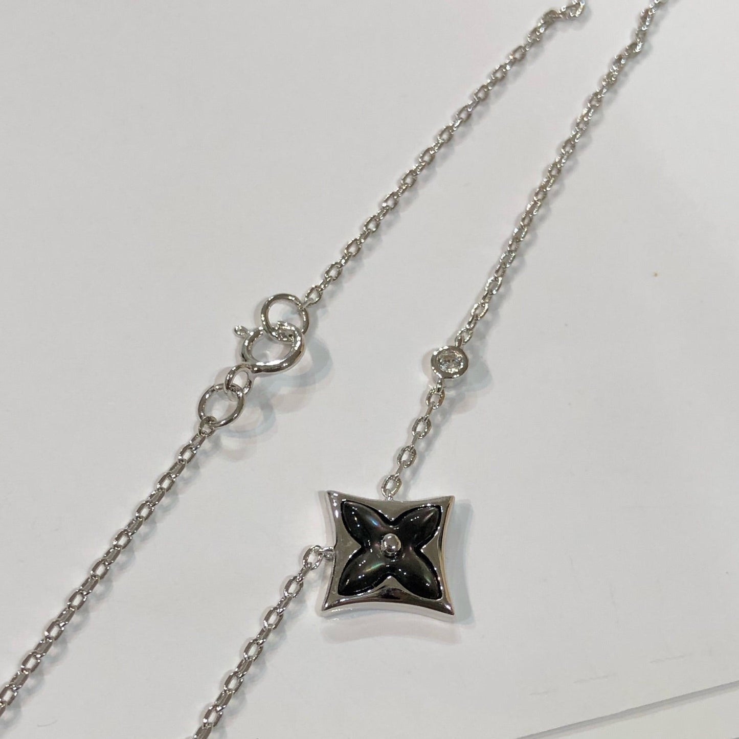 [Royal]STAR BLACK MOP NECKLACE