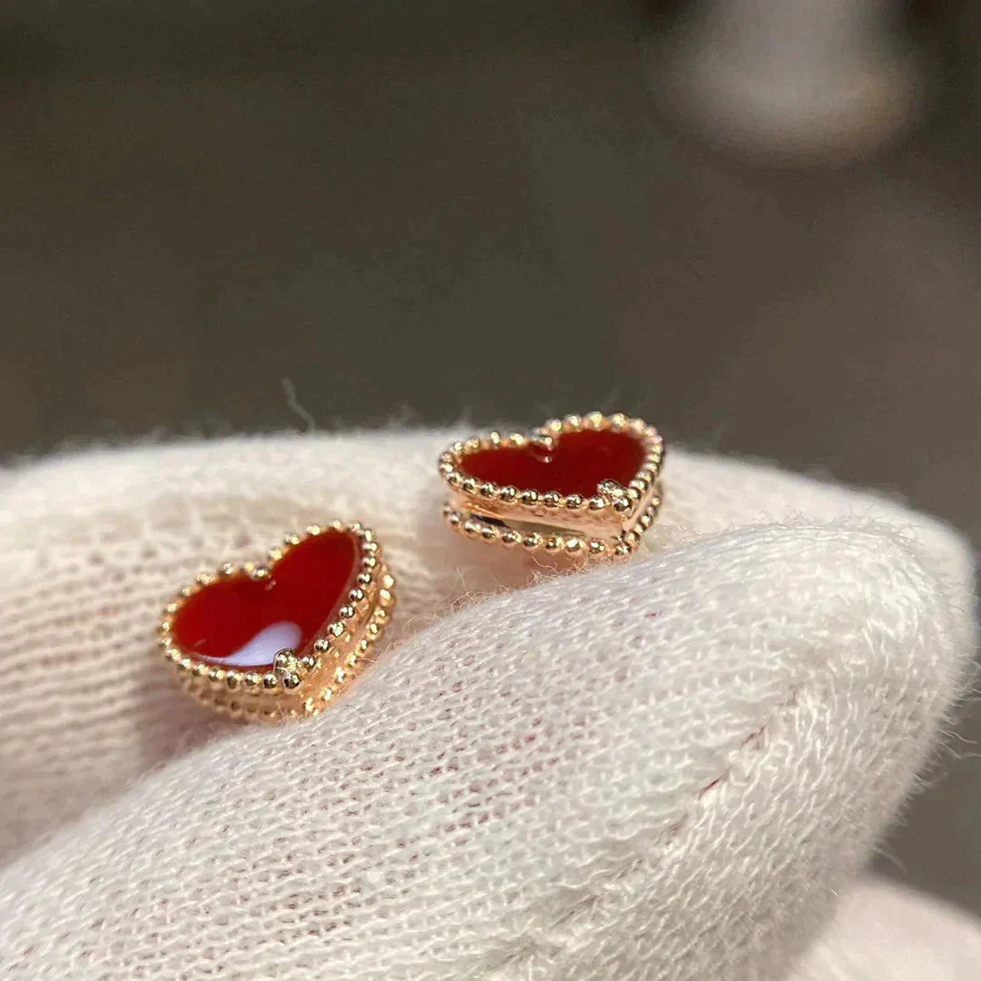 [Royal]HEART CARNELIAN STUD EARRINGS