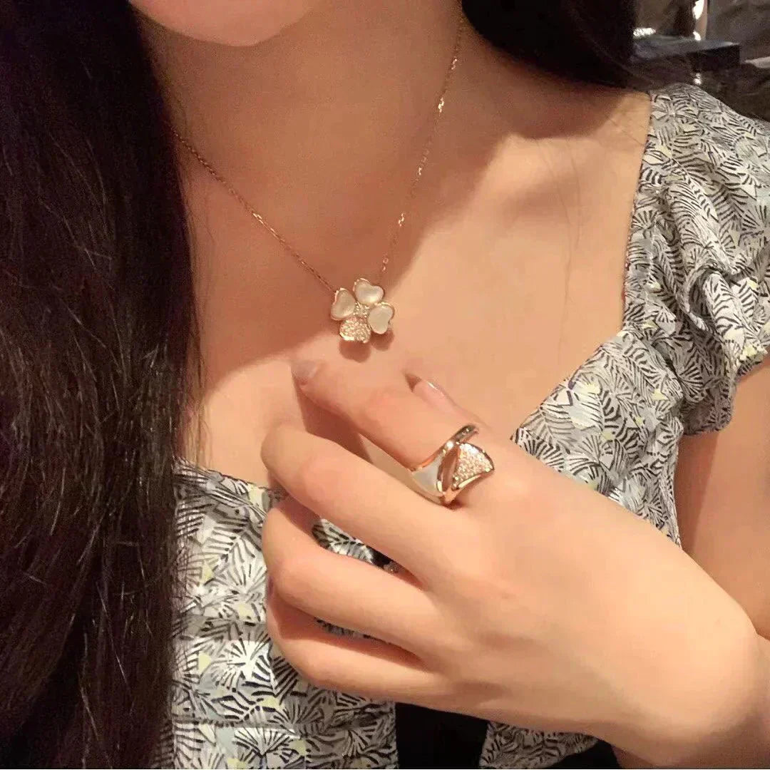 [Royal]CLOVER MOP DIAMOND ROSE GOLD NECKLACE