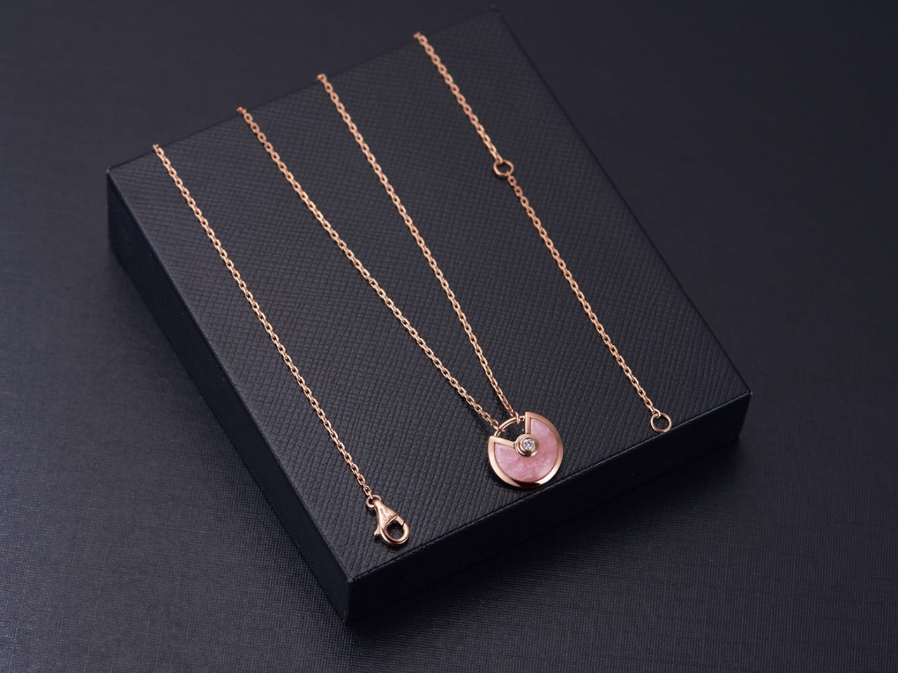 [Royal]AMULETTE ROSE GOLD PINK MOP NECKLACE