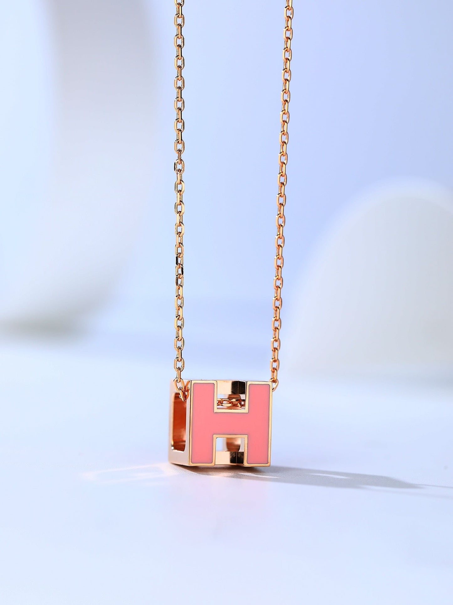 [Royal]H CAGE PINK GOLD NECKLACE