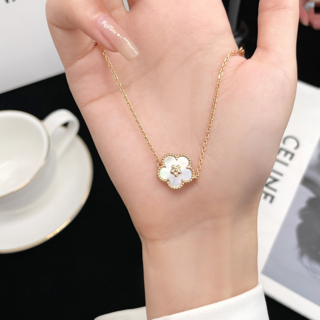 [Royal]LUCKY SPRING ROSE GOLD MOP BRACELET