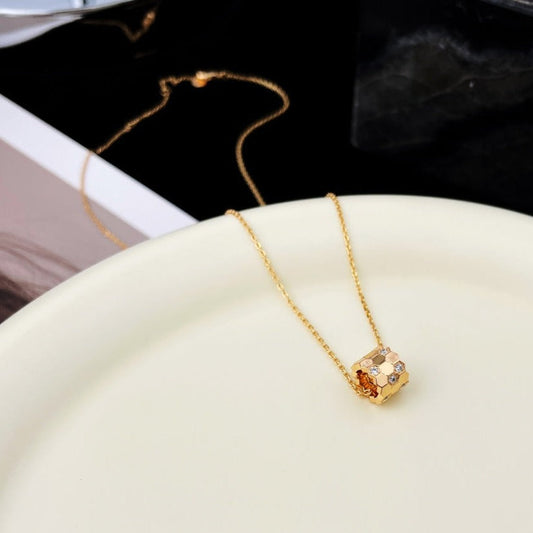 [Royal]BEE MINI PEDANT DIAMOND NECKLACE