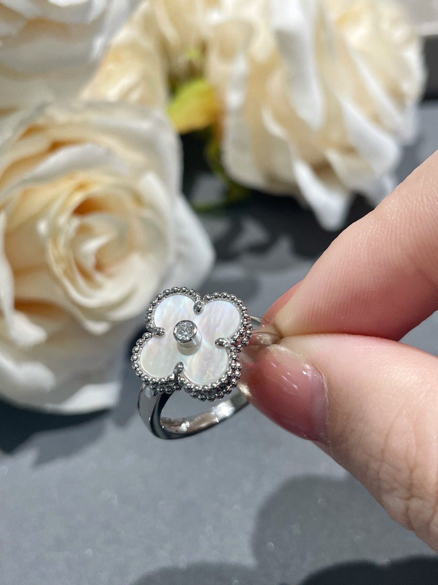 [Royal]CLOVER SILVER MOP DIAMOND RING