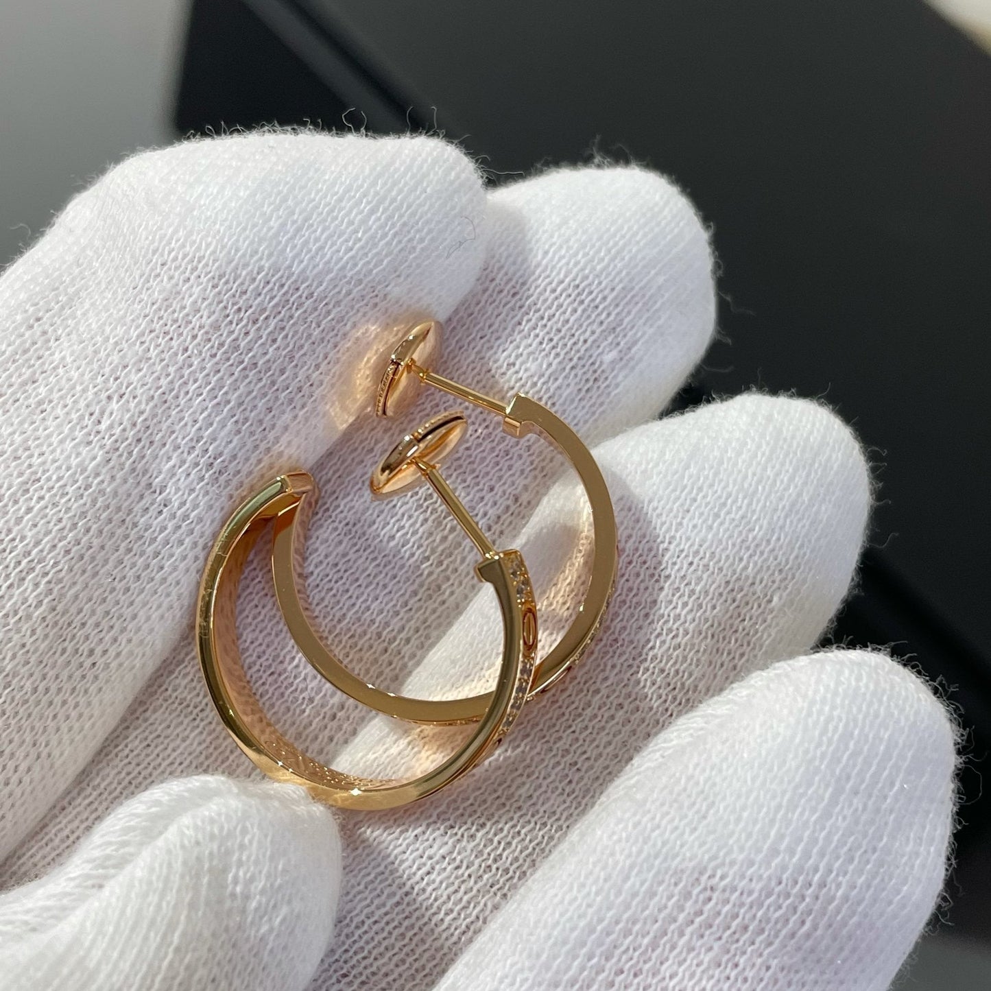 [Royal]LOVE DIAMOND PINK GOLD HOOP EARRINGS