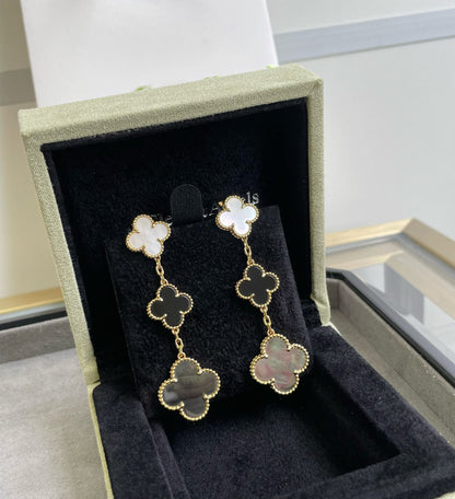 [Royal]CLOVER 3 MOTIF MOP ONYX DARK MOP PINK GOLD EARRINGS