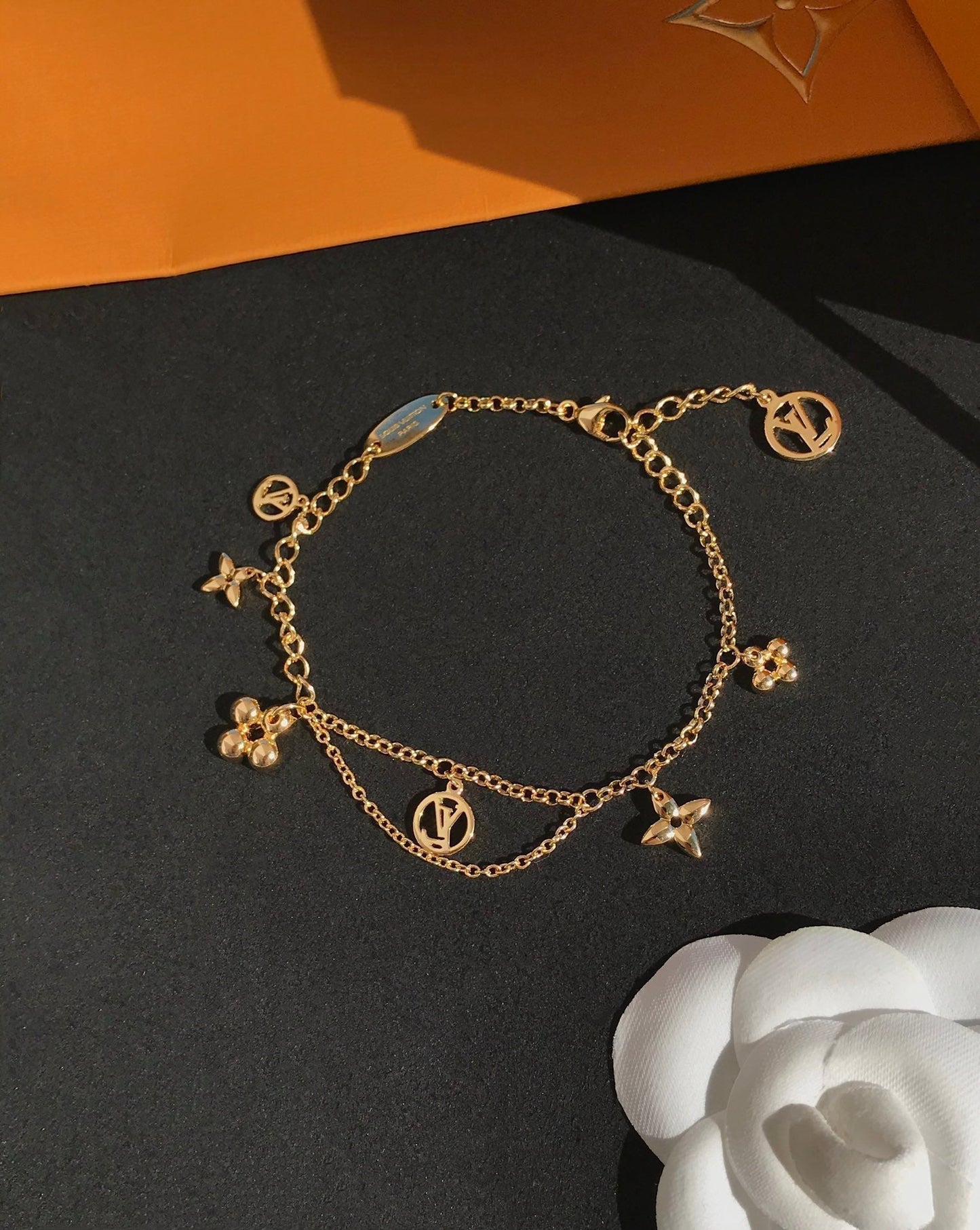 [Royal]BLOOMING PINK GOLD MOP BRACELET