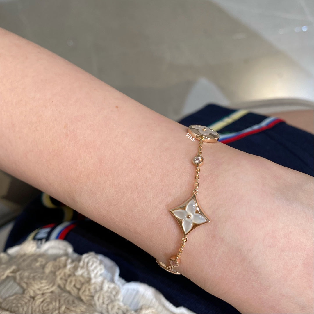 [Royal]STAR AND SUN 4 MOTIF WHITE MOP PINK GOLD BRACELET