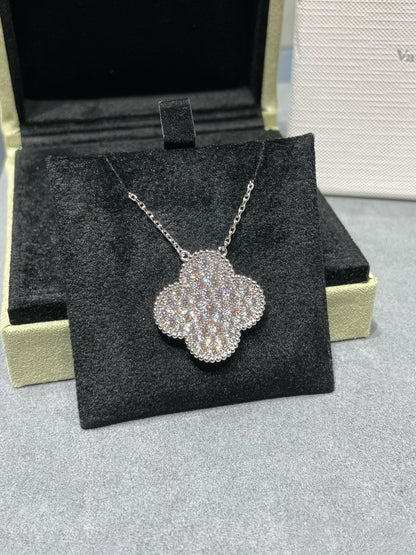 [Royal]CLOVER 25MM LARGE PENDANT DIAMOND PAVED SILVER NECKLACE