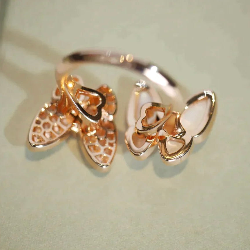 [Royal]TWIN BUTTERFLY DIAMOND MOP RING