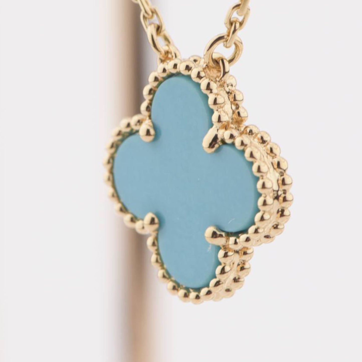 [Royal]CLOVER 15MM VINTAGE TURQUOISE NECKLACE