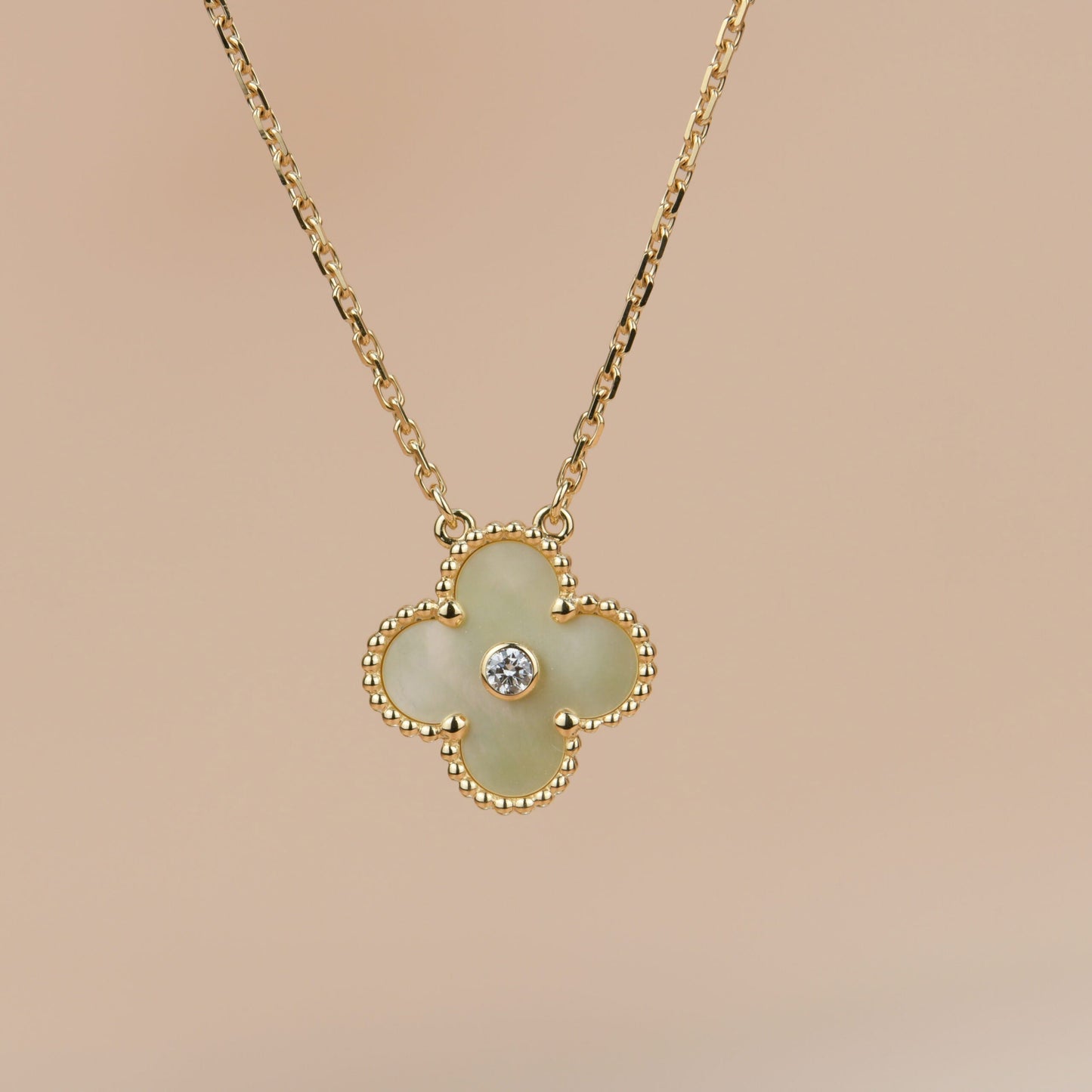 [Royal]CLOVER 15MM DIAMOND GOLD MOTHER OF PEARL NECKLACE