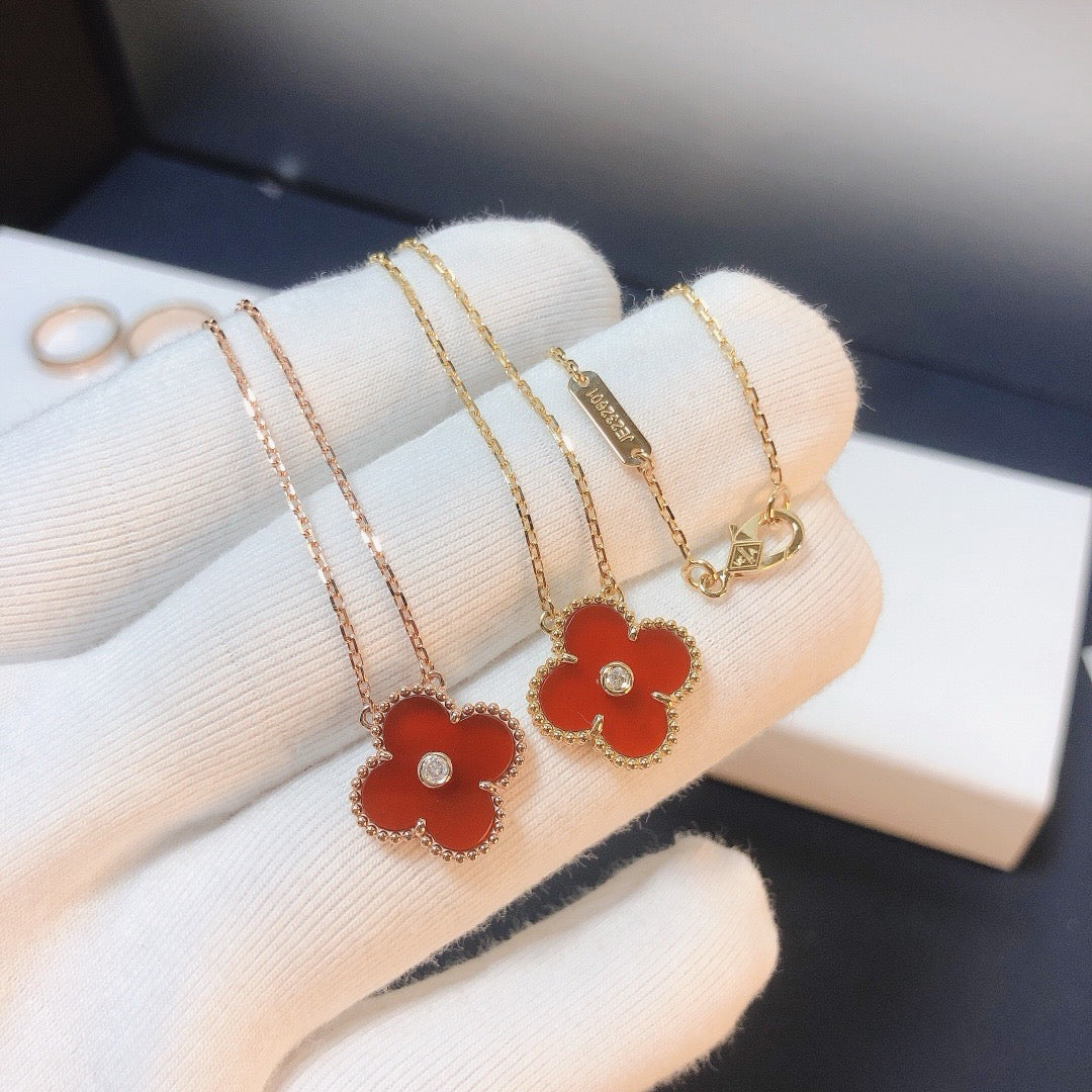 [Royal]CLOVER 15MM DIAMOND CARNELIAN NECKLACE