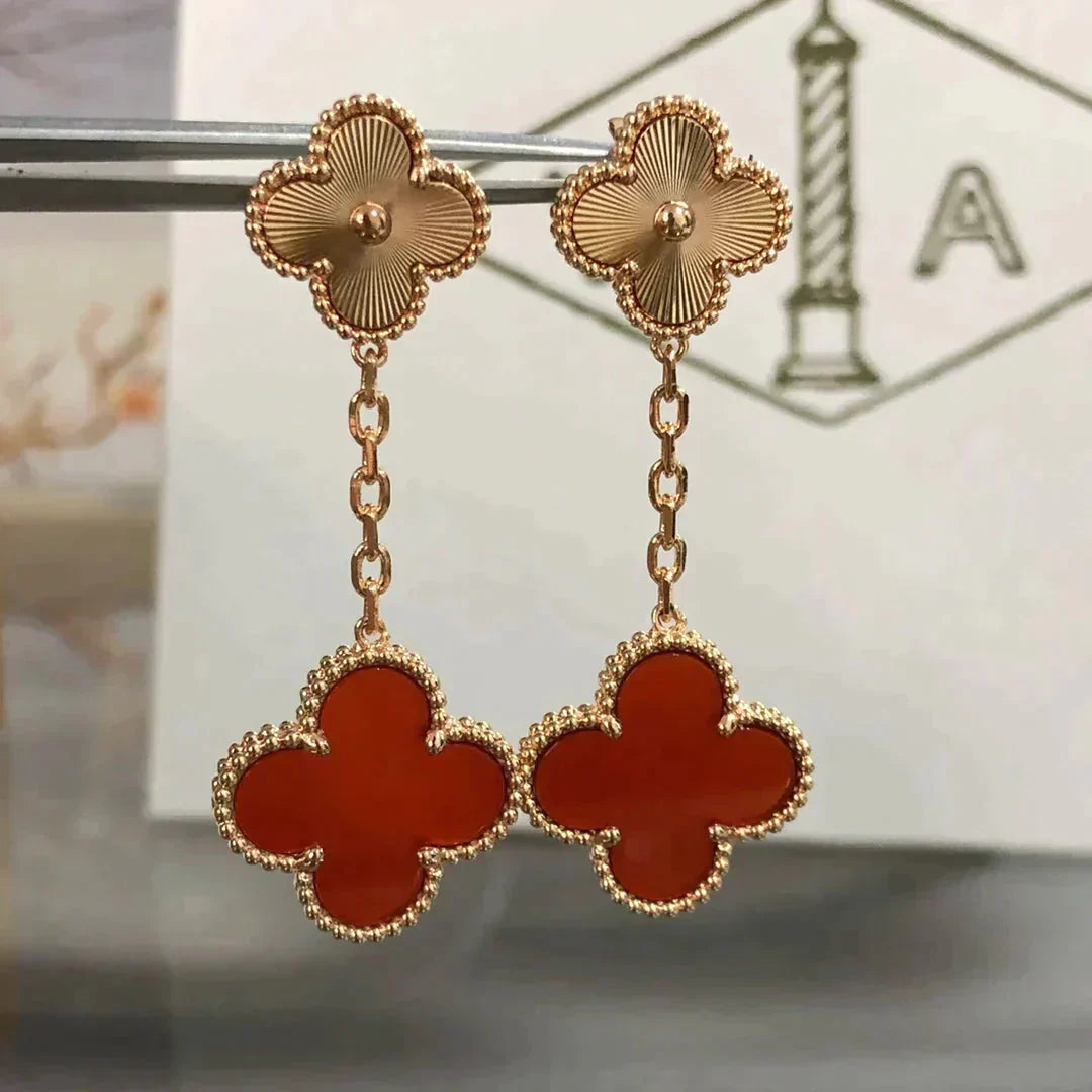 [Royal]CLOVER 2 MOTIF  LASER CARNELIAN EARRINGS