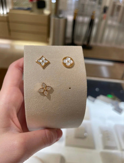 [Royal]STAR BLOSSOM STUD EARRINGS PINK GOLD DIAMONDS