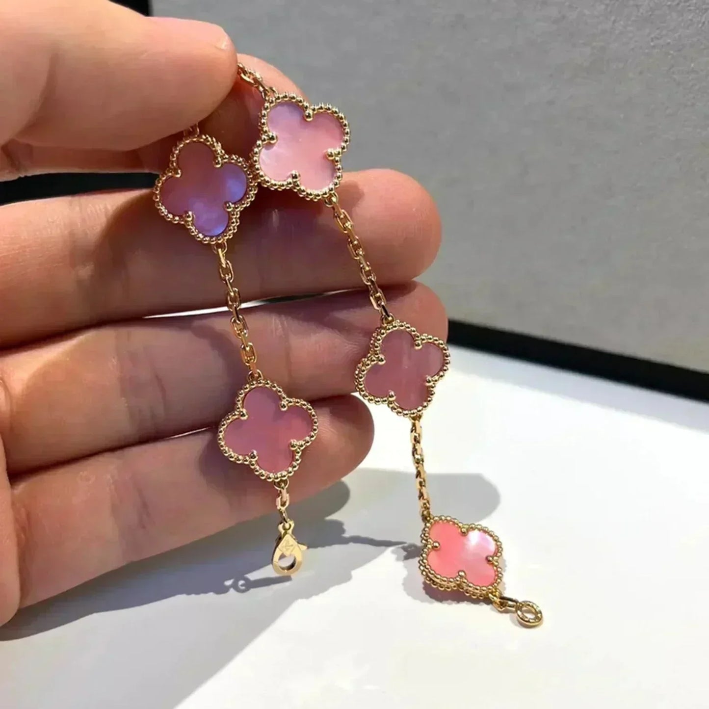 [Royal]CLOVER 5 PINK MOP BRACELET