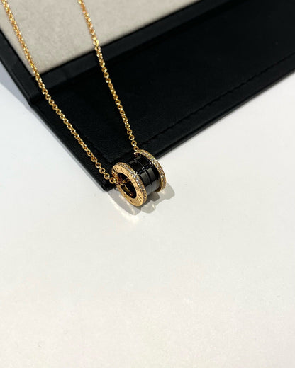 [Royal]ZERO 1 BLACK CERAMIC DIAMOND PINK GOLD NECKLACE